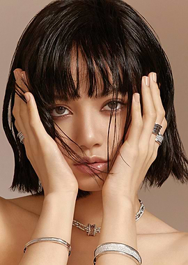 Lisa Jewelry Portrait