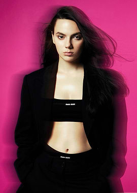 dafne keen in Miu Miu Outfit