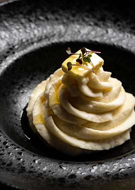 Elegant Mashed Potatoes with Butter