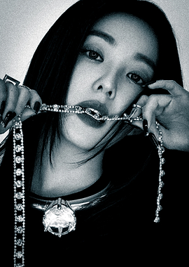 RED VELVET Irene Monochrome Portrait