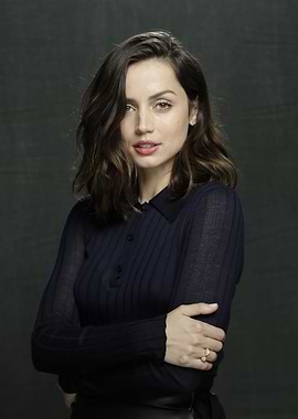 Ana de Armas Portrait