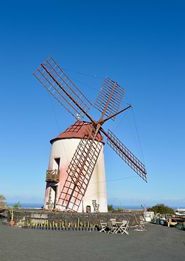Traditional Windmill – Lanzarote