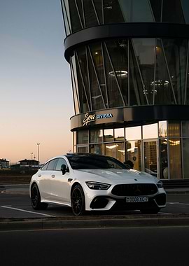 White Mercedes-AMG GT 63 S