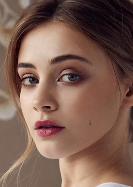 josephine langford a beautiful woman with makeup