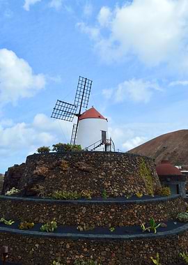 Historic Windmill on Stone Terrace
