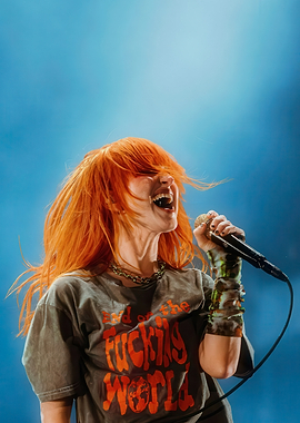 Hayley Williams performing live on stage
