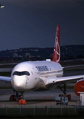 Turkish Airlines A350 parked