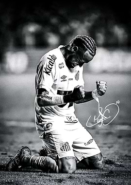 Neymar celebrating on knees