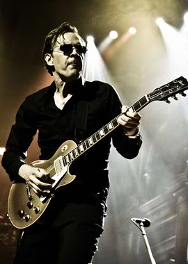 joe bonamassa Guitarist on Stage