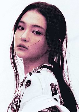 Ella MEOVV 'MY EYES OPEN VVIDE'