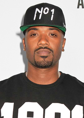 ray j rapper in 'No 1' Hat and T-shirt