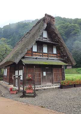 Guarded by Time – Ainokura Farmhouse