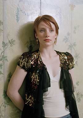 Bryce Dallas Howard in Sequined Jacket