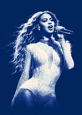 Beyoncé Performing on Stage