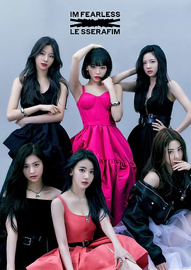 Le Sserafim I'm Fearless Group Photo