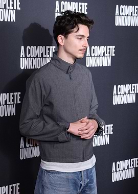 Timothée Chalamet at A Complete Unknown premiere