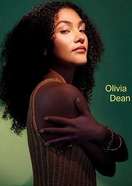 Olivia Dean Portrait