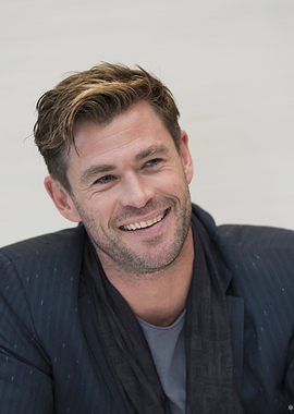 Chris Hemsworth Smiling