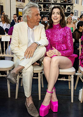 Anne Hathaway and Valentino Garavani at Fashion Show