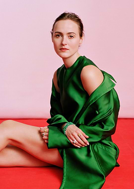 renate reinsve in green dress with jewelry
