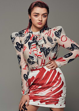 Maisie Williams in Heart Print Outfit