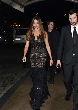 Sofia Vergara in a black lace gown