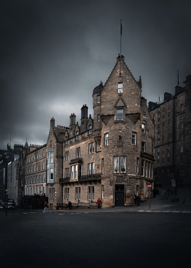 Edinburgh Building on a Cloudy Day
