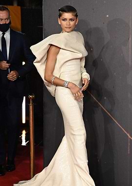 Zendaya in a stunning cream gown