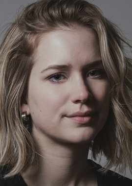 Close-up Portrait of a Elizabeth Lail