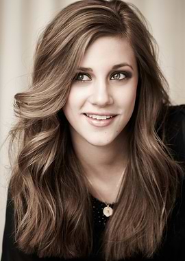 Lili Reinhart with Wavy Brown Hair