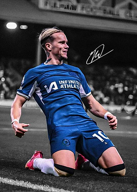 Mykhailo Mudryk Celebrating on Field