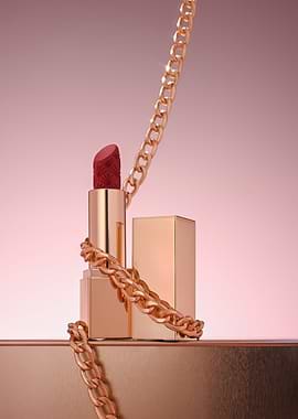 Luxury Lipstick with Gold Chain