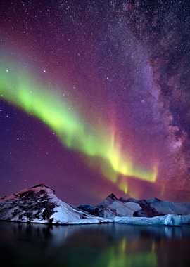 Aurora Borealis over Glacial Lagoon