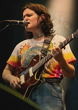 Adrianne Lenker Potrait