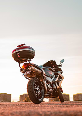 Honda VFR800 at Sunset