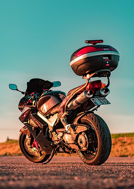 Honda VFR800 at Sunset