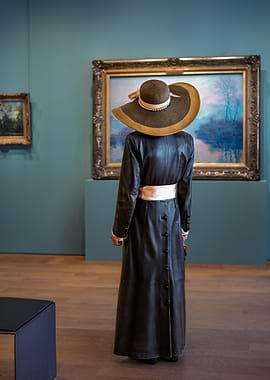 Woman in art gallery