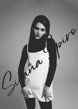 Sienna Spiro black white