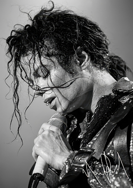 Michael Jackson Performing