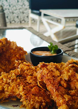 Crispy Fried Chicken with Dip