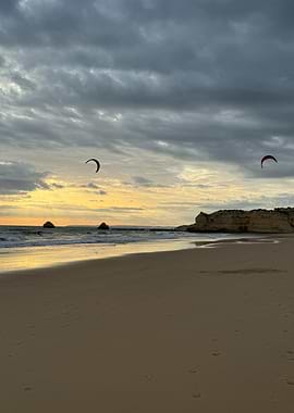 Kitesurfers at Sunset Beach