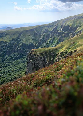 Vallee de Chaudefour, Auvergne - Lush Green Mountain Valley View