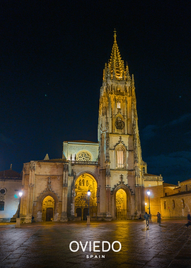Oviedo Cathedral at Night