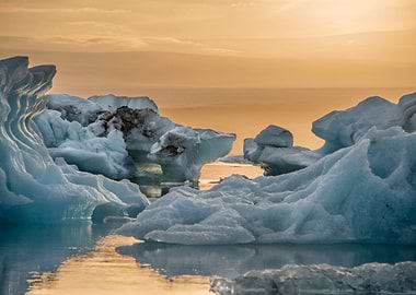 Iceland – photographs by Liz Johnson This photograph ...