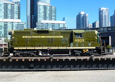 CN 4803 Locomotive in all its splendor against the Toro ...