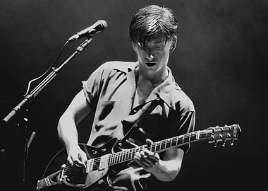 Arctic Monkeys live at the