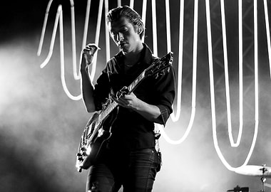 Alex Turner from Arctic Monkeys playing live in South A ...