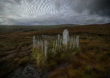 Orkney :: The grave of Betty Corrigall, the loneliest g ...