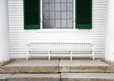 Colonial Style White Bench with Emerald Green