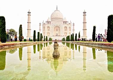 The Taj Mahal at Sunrise in November. Agra, Uttar Prade ...